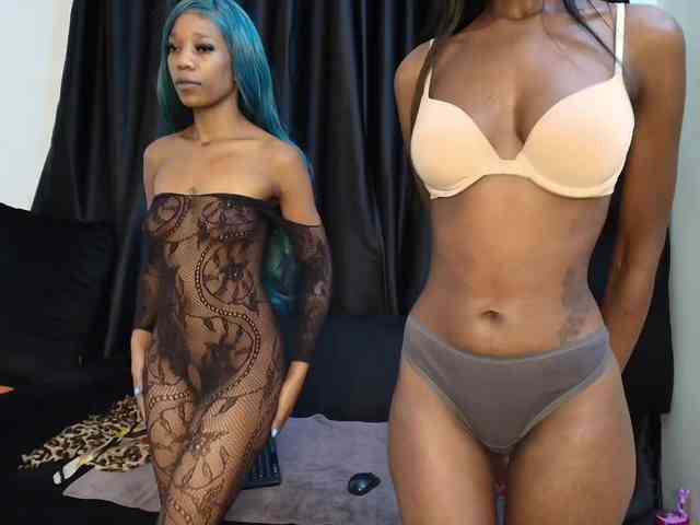 Model: Dark-ebony