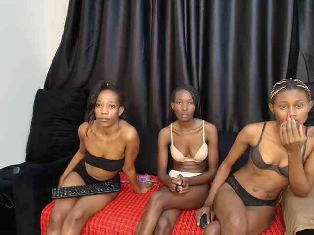 Dark-ebony webcam