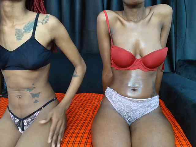 Dark-ebony webcam
