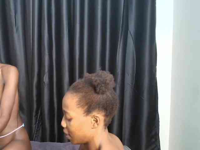 Dark-ebony webcam