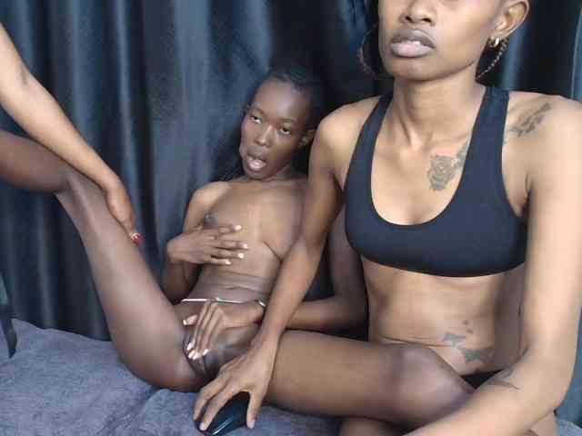 Dark-ebony webcam