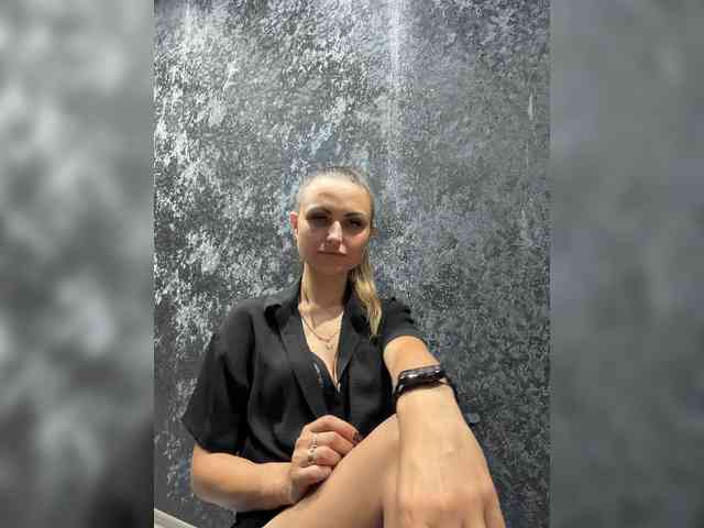 RitaClark webcam