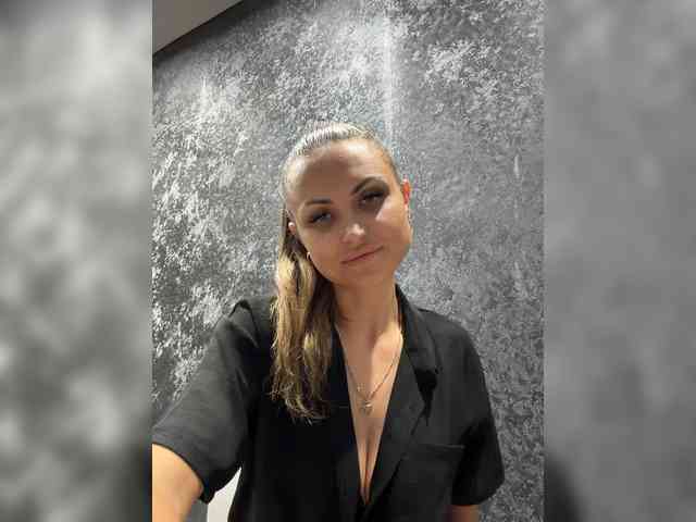 RitaClark webcam