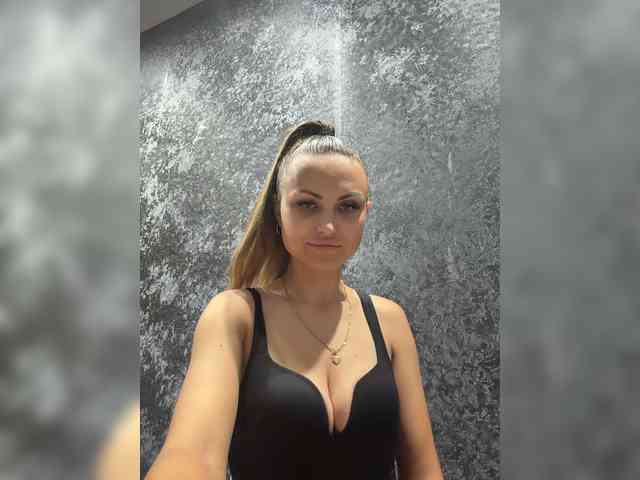 RitaClark webcam
