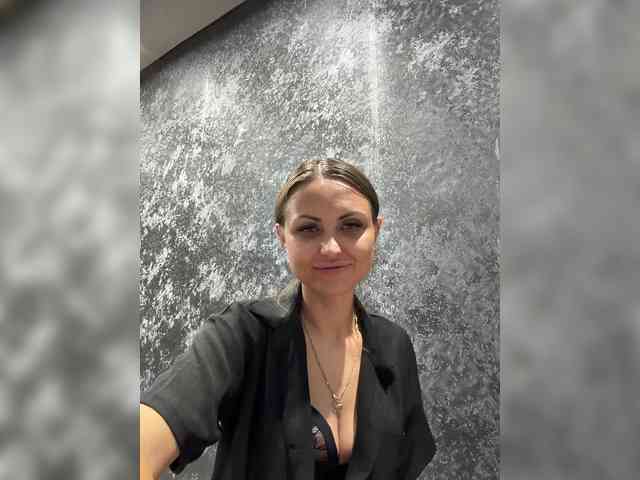 RitaClark webcam