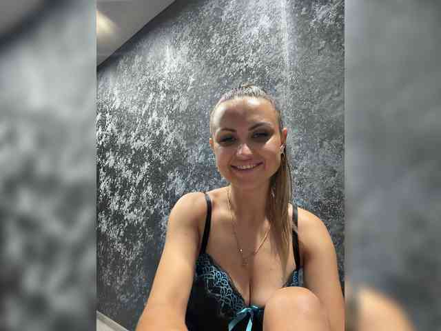 RitaClark webcam