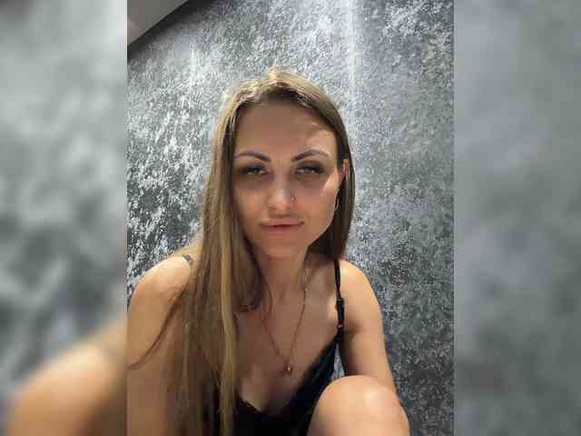 RitaClark webcam