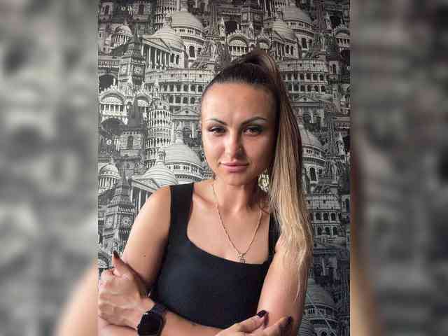RitaClark webcam