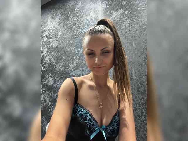 RitaClark webcam