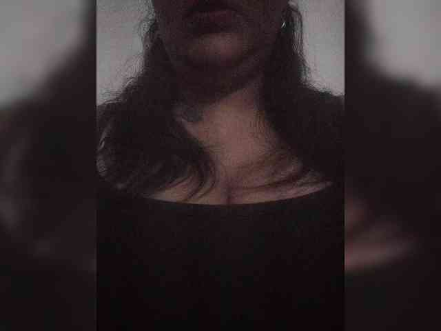 Ursweetbabe webcam