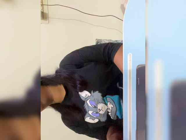 Ursweetbabe webcam