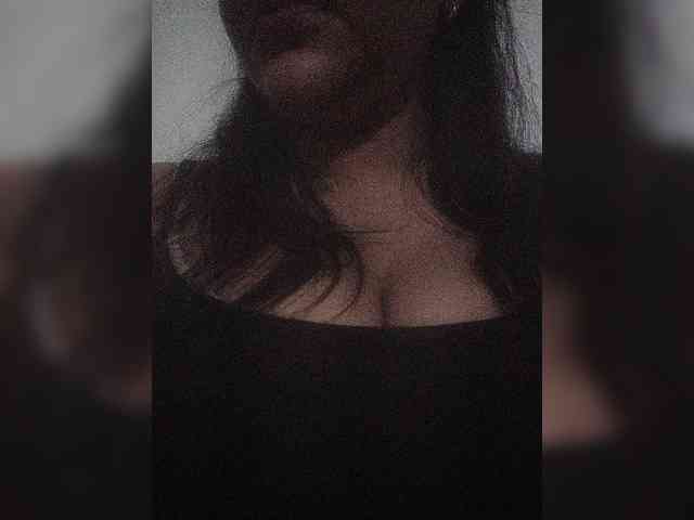 Ursweetbabe webcam