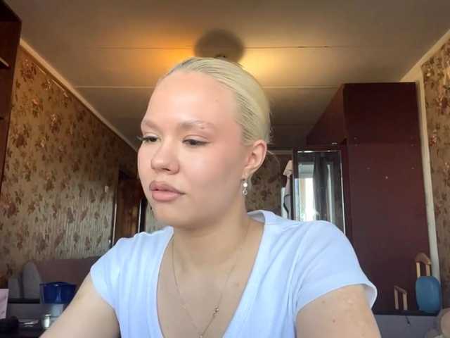 KareenShalhoub live cam on BongaCams
