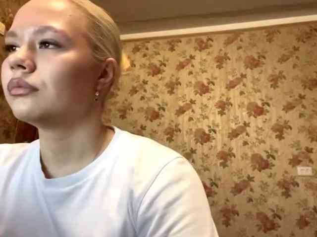 KareenShalhoub webcam