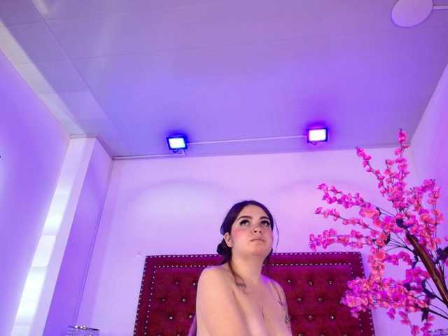 Daphne-glass live webcam show