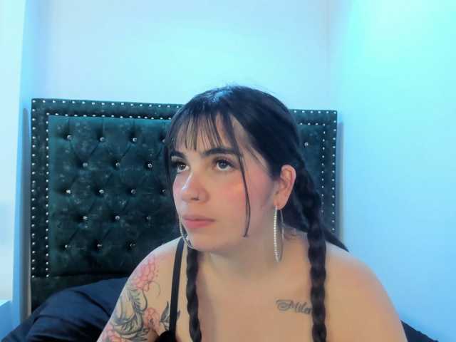 Daphne-glass live cam on BongaCams
