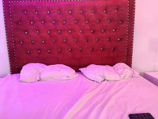 Daphne-glass live cam on BongaCams