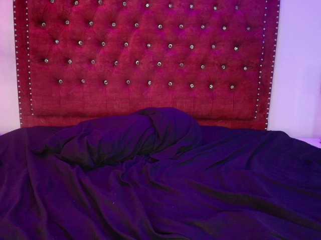Daphne-glass live cam on BongaCams
