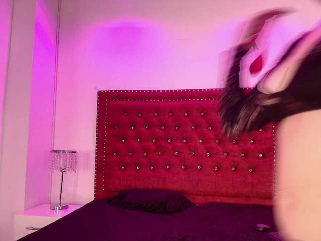 Daphne-glass live webcam show