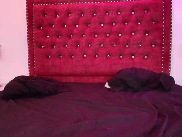 Daphne-glass live cam on BongaCams