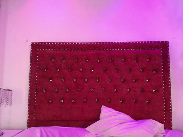 Daphne-glass live cam on BongaCams
