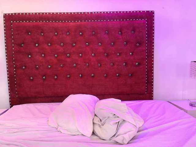 Daphne-glass live cam on BongaCams