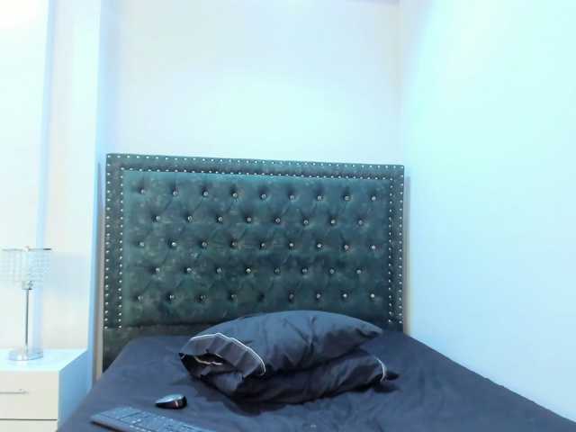 Daphne-glass live cam on BongaCams