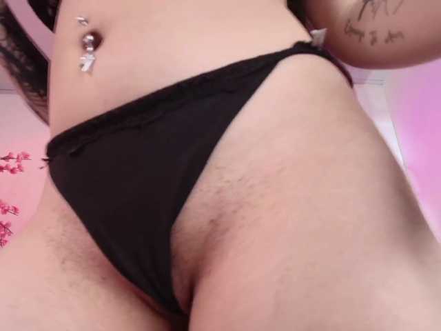 Daphne-glass live cam on BongaCams