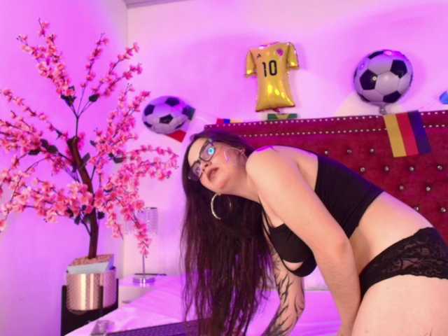 Daphne-glass live cam on BongaCams