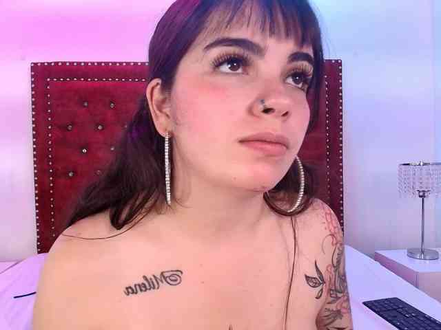 Daphne-glass
