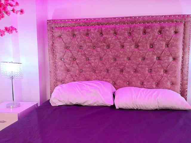 Daphne-glass