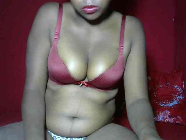 Alyciaa webcam