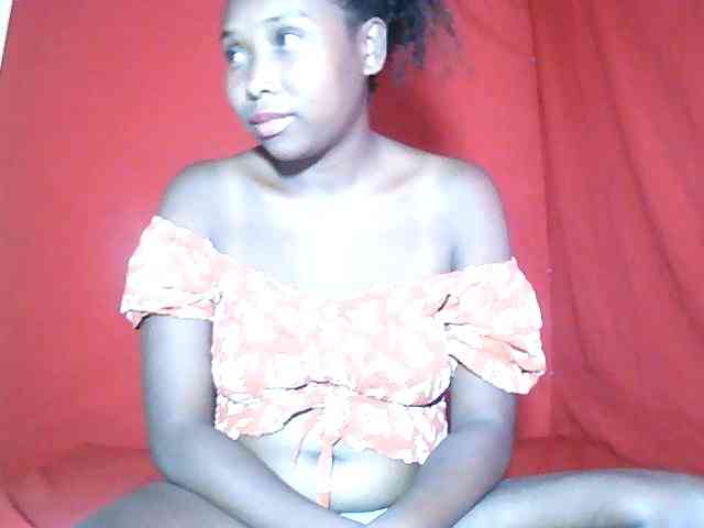 Alyciaa webcam