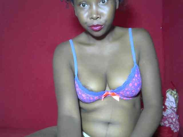 Alyciaa webcam