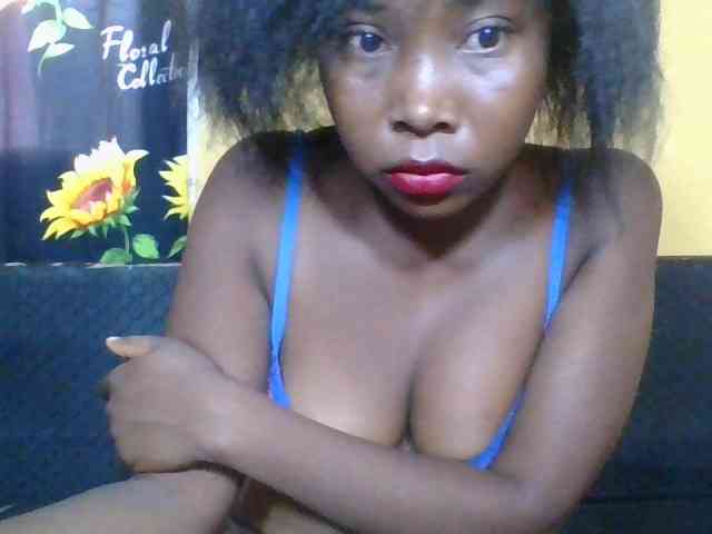 Modèle: Alyciaa