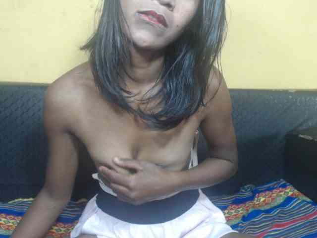 Alyciaa webcam