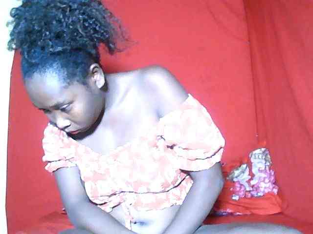 Alyciaa webcam