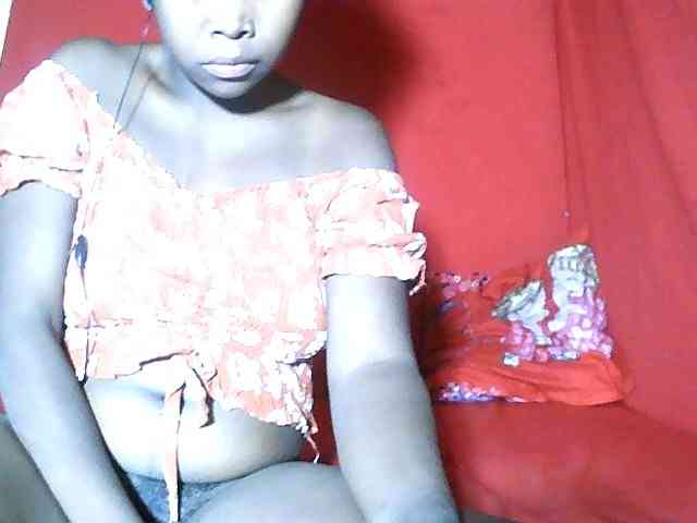 Alyciaa webcam