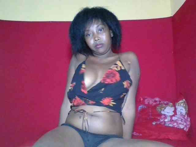 Alyciaa webcam