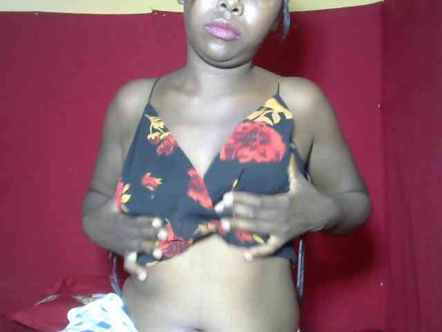 Alyciaa webcam