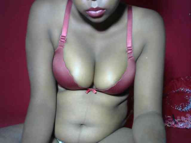 Alyciaa webcam