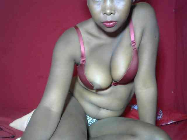 Alyciaa webcam
