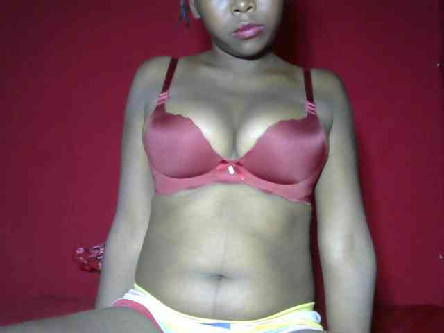 Alyciaa webcam