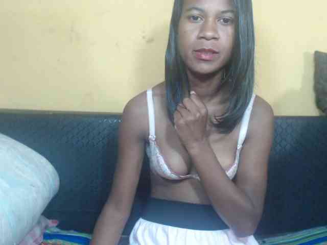 Alyciaa webcam