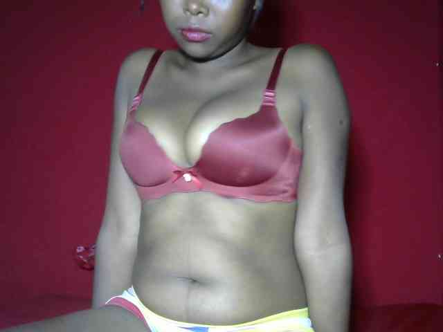 Alyciaa webcam