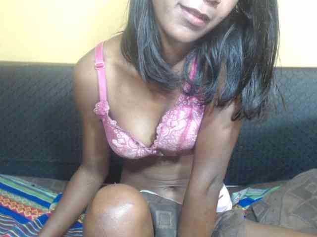 Alyciaa webcam
