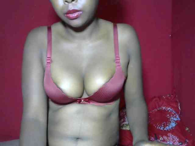 Modèle: Alyciaa