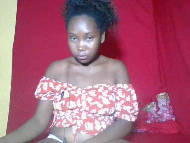 Alyciaa webcam