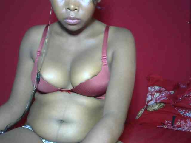 Alyciaa webcam