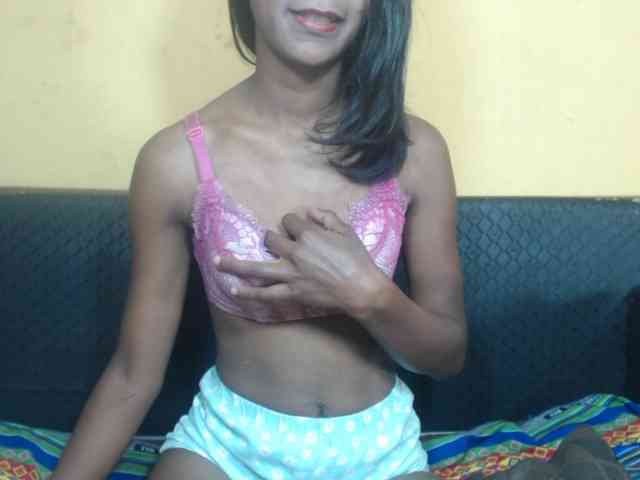 Alyciaa webcam